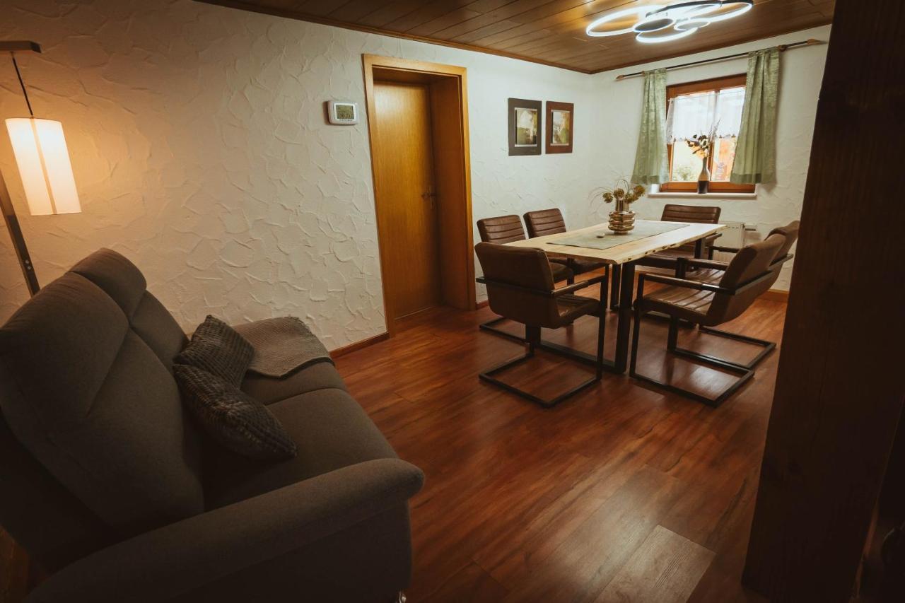 Ferienparadies Am Kammerberg - Ein Ganzes Haus Fuer Sie Alleine!!! Weißenhorn エクステリア 写真