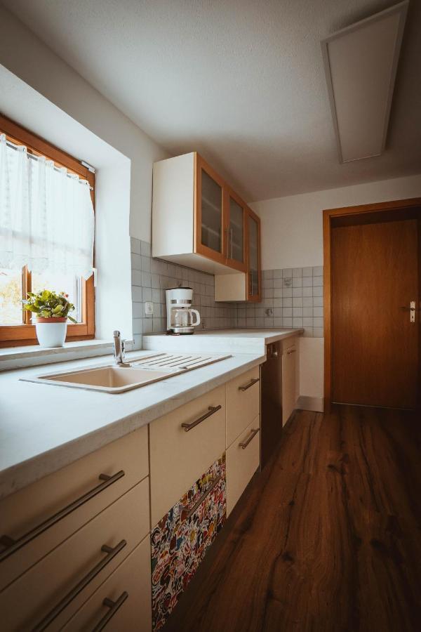 Ferienparadies Am Kammerberg - Ein Ganzes Haus Fuer Sie Alleine!!! Weißenhorn エクステリア 写真